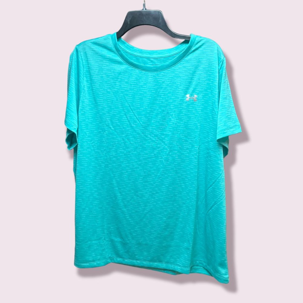 Women's UA Tech Dash Short Sleeve - Size 1X